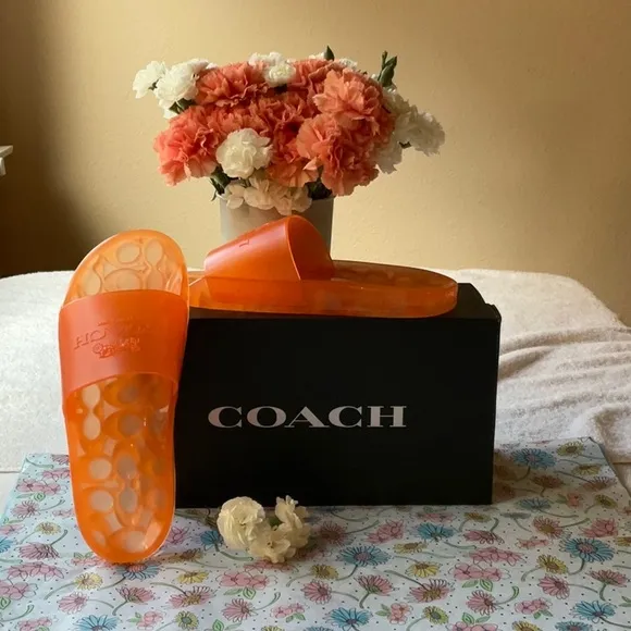 🧡 COACH ULYSSA SANDALS 🧡