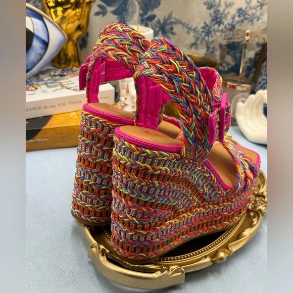 🆕 GIANNI BINI 🧿 NWOB Santi Woven Beaded Wedge Sandals - Rainbow Multi, Sz US 8