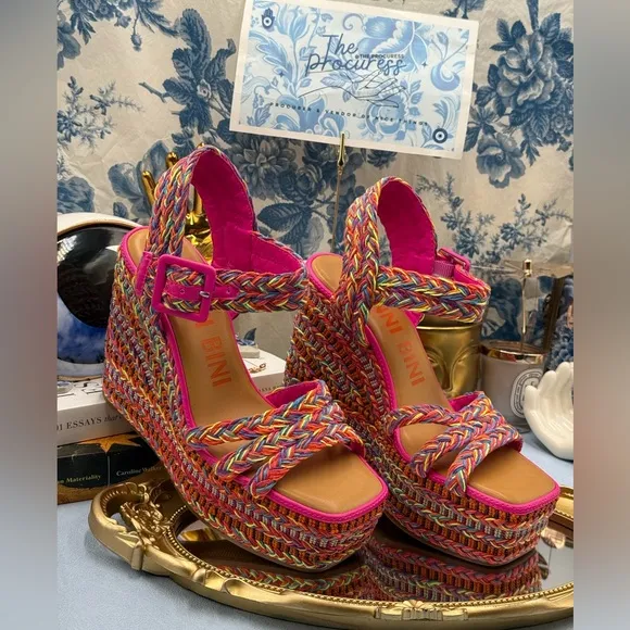 🆕 GIANNI BINI 🧿 NWOB Santi Woven Beaded Wedge Sandals - Rainbow Multi, Sz US 8