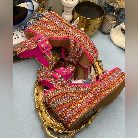🆕 GIANNI BINI 🧿 NWOB Santi Woven Beaded Wedge Sandals - Rainbow Multi, Sz US 8