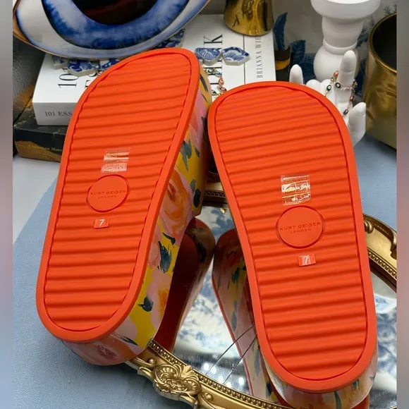 🆕 KURT GEIGER LONDON 🧿 NWOB Eagle Chunky Rubber Slide, Orange Floral, Sz US 7