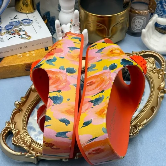 🆕 KURT GEIGER LONDON 🧿 NWOB Eagle Chunky Rubber Slide, Orange Floral, Sz US 7