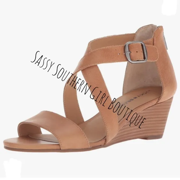 ⭐🆕 Lucky Brand natural leather wedge sandals