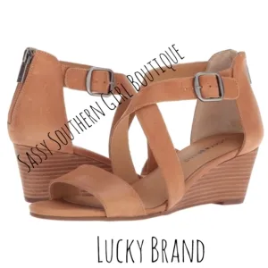 ⭐🆕 Lucky Brand natural leather wedge sandals