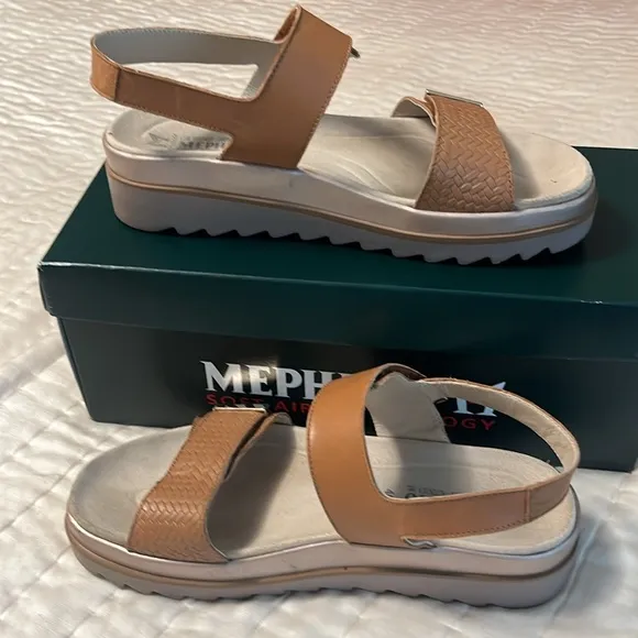 🌷 Mephisto Dominica color Brandy Women's Tan Sandals