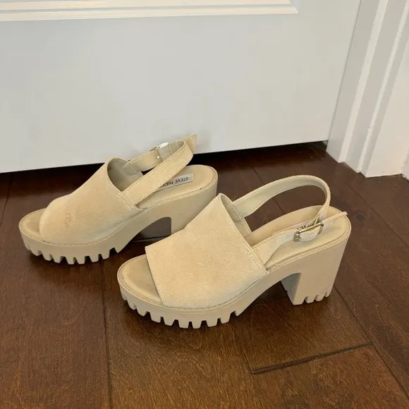 🛍️ Steve Madden Beige Sandy Sunnyside Slingback Lug Sole Sandals Heels Size 7