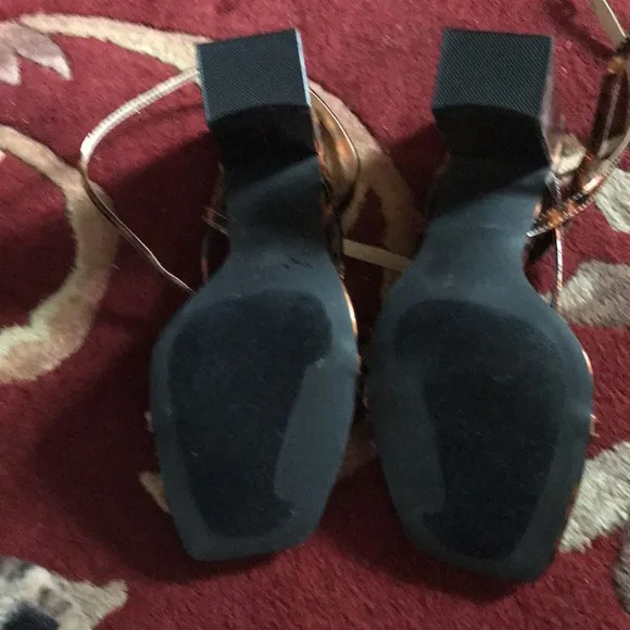 🤍 🤍 Stunning Sandles
