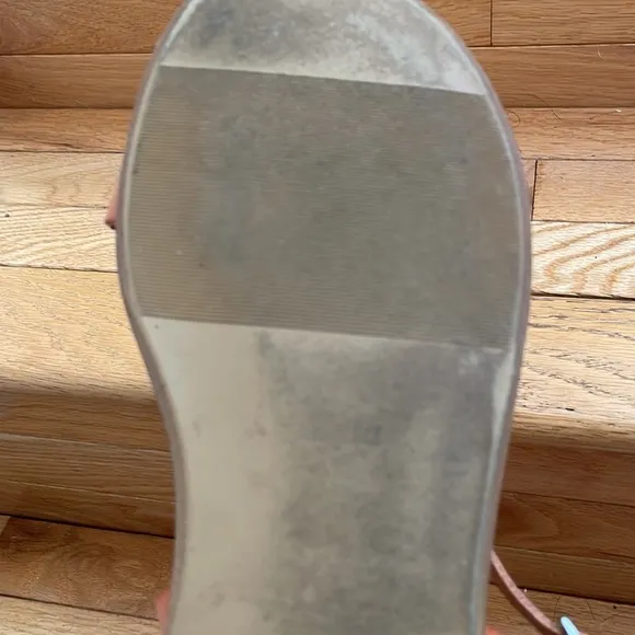💕💕 Torrid Tan Strap Flat Sandals Size 10.5