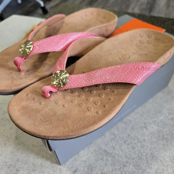 🐢 Vionic Hilda Sandals Size 8 New In Box!