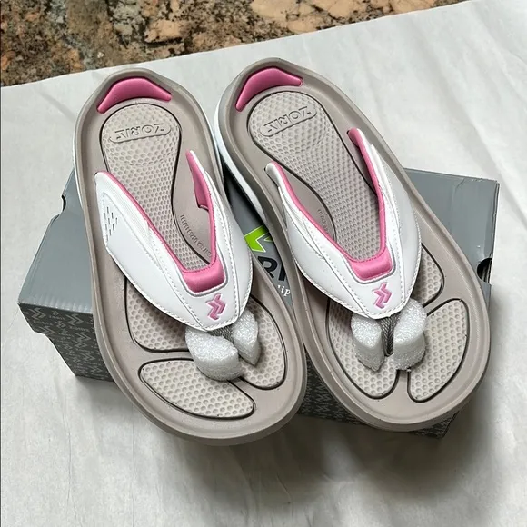 🆕 ZORIZ Zoomy Pink Golf Sandals - NIB Women’s 8.5-9