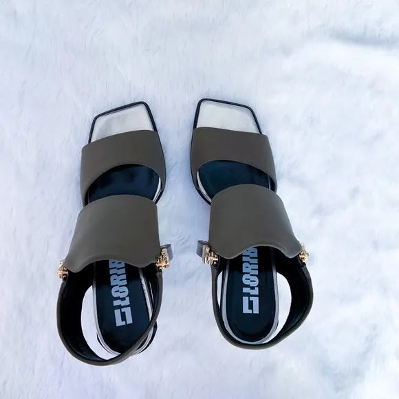 $450 | NIB | Loriblu Made in Italy Open Toe Sandals Lycra Olive Metal Square Toe