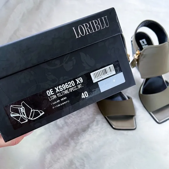 $450 | NIB | Loriblu Made in Italy Open Toe Sandals Lycra Olive Metal Square Toe