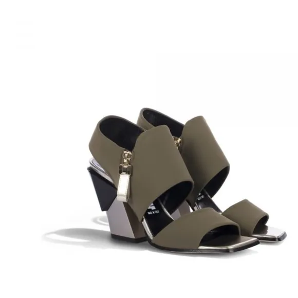 $450 | NIB | Loriblu Made in Italy Open Toe Sandals Lycra Olive Metal Square Toe