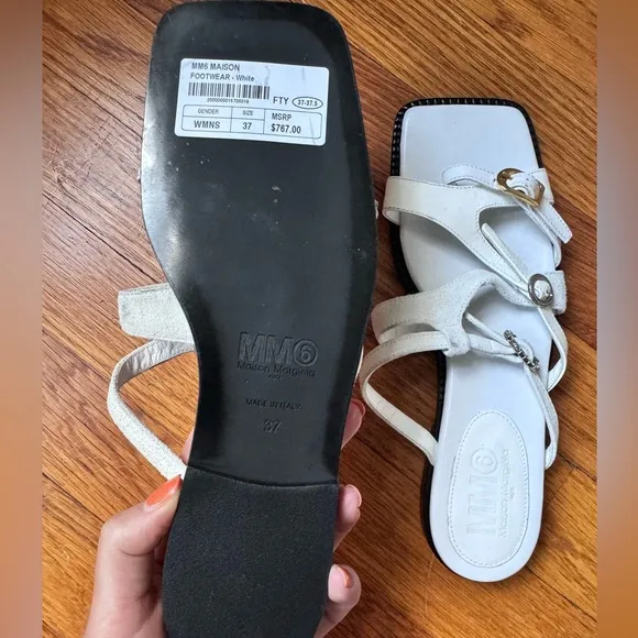 $767 MM6 Maison Margiela White Suede Toe Ring Thong Tabi Sandals rhinestone gold