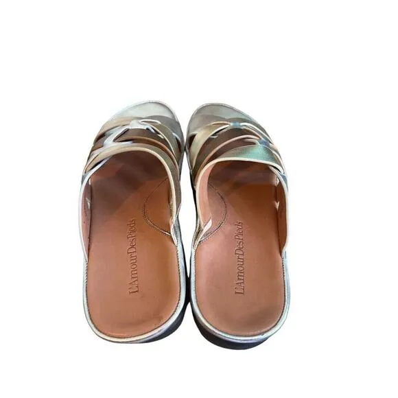 9.5 L'Amour Des Pieds Veryl Metallic Comfort Sandals NWOB Strappy