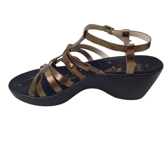 Abeo Sandals Bronze Gold Ring Strappy Gladiator Size 8 N Narrow Comfort Sandal