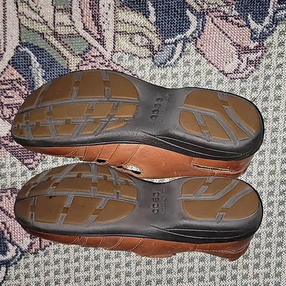 Abeo smart system fisherman sandals brown leather euc