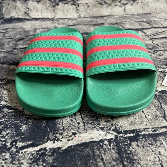 Adidas Adilette Comfort Mens size 9 Slide Sandals  Green Red