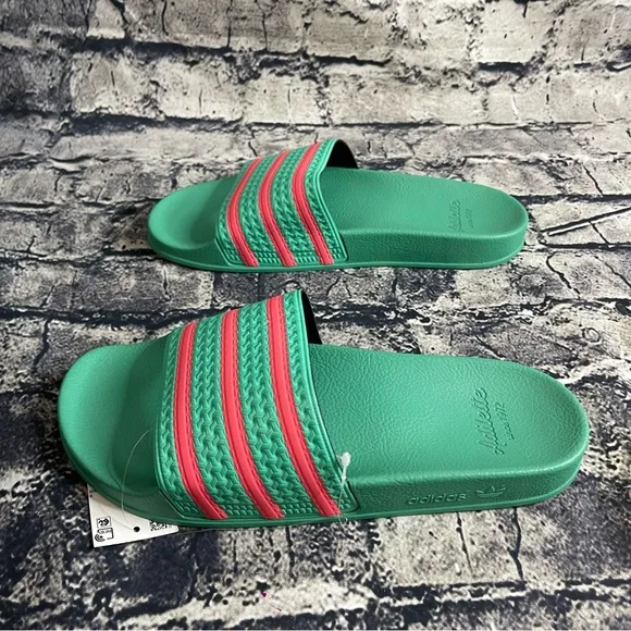 Adidas Adilette Comfort Mens size 9 Slide Sandals  Green Red