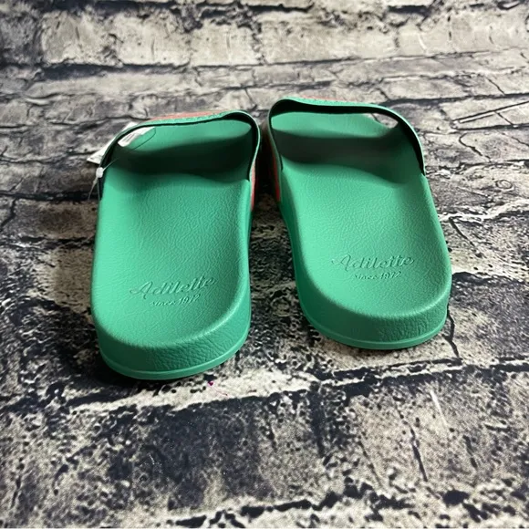 Adidas Adilette Comfort Mens size 9 Slide Sandals  Green Red