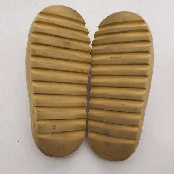 Adidas Yeezy Slides Men's Size US 10 'Desert Sand' FW6344 Sandal