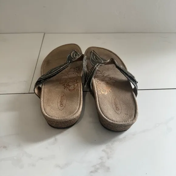 Aetrex Black Thong Orthopedic Sandals