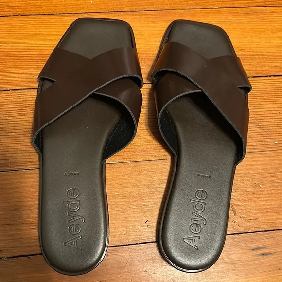 Aeyde Sonia Sandals