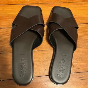 Aeyde Sonia Sandals