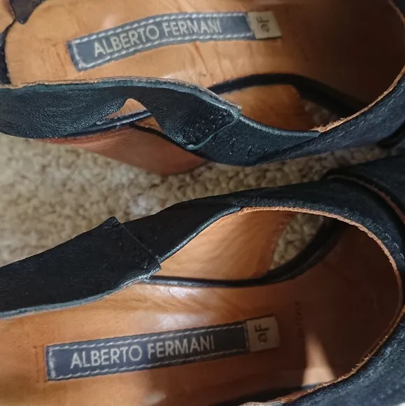 Alberto Fermani Black suede Leather Heels size 37