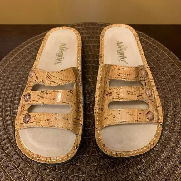Alegria Fiona Patent Cork Slide Platform Comfort Sandals Size 6-6.5 EUC
