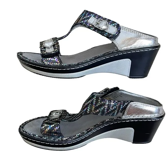 Alegria Lara Wedge Sandals Women’s Size 39 Leather Adjustable Buckle Detail