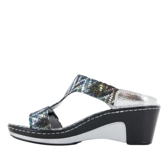 Alegria Lara Wedge Sandals Women’s Size 39 Leather Adjustable Buckle Detail