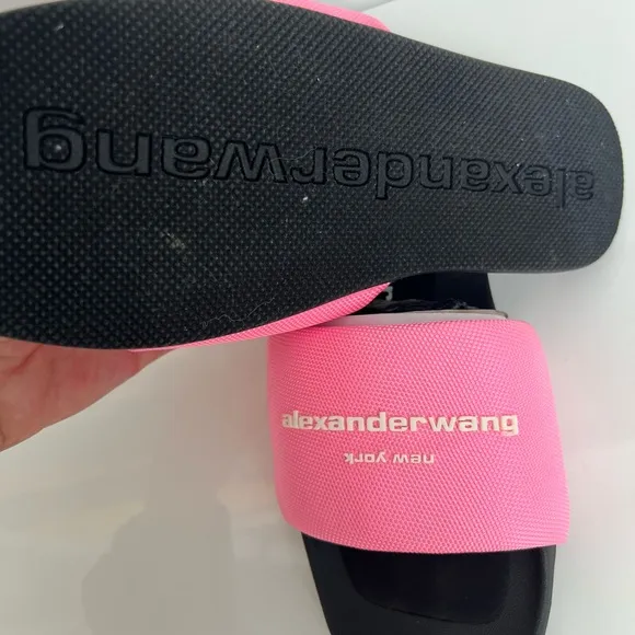 Alexander Wang Pink Pool Slide Sandals Size 39 Neon Bubblegum New NWT