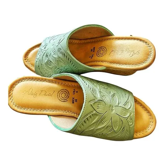 Alexis David Blue Hand Tooled Leather Slip On Wedge Sandals Size 9 NWOB