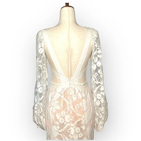 Alice McCall You’ve Got Love Dress White Cream (Pinkish) NWT
