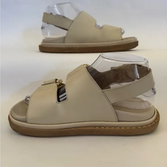 Alohas Cream Platform Sandals with Chunky Sole and Metallic Buckles