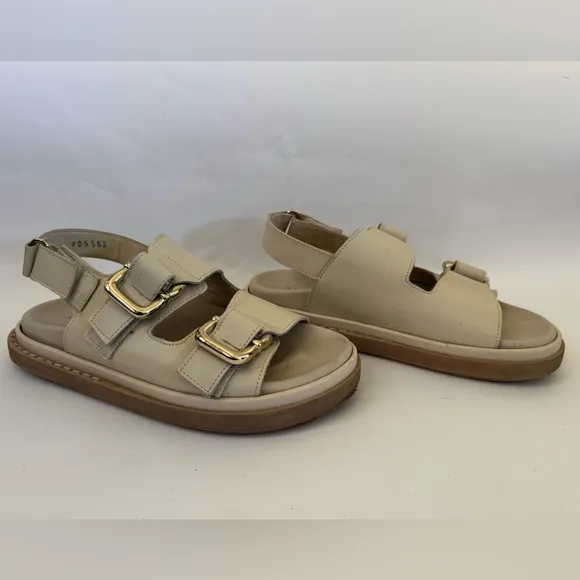 Alohas Cream Platform Sandals with Chunky Sole and Metallic Buckles