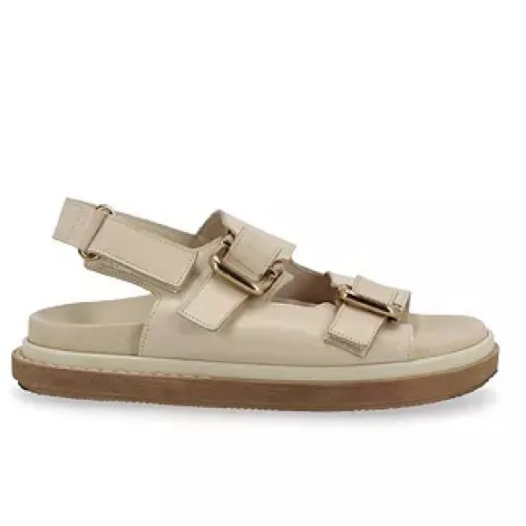 Alohas Cream Platform Sandals with Chunky Sole and Metallic Buckles
