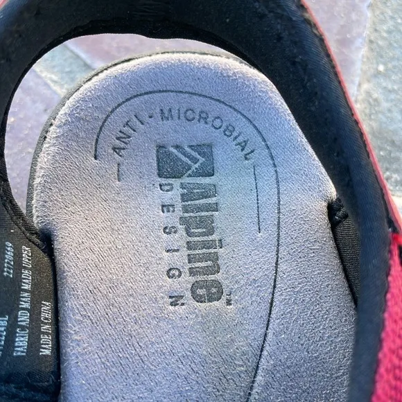 Alpine Design hiking closed toe sandals