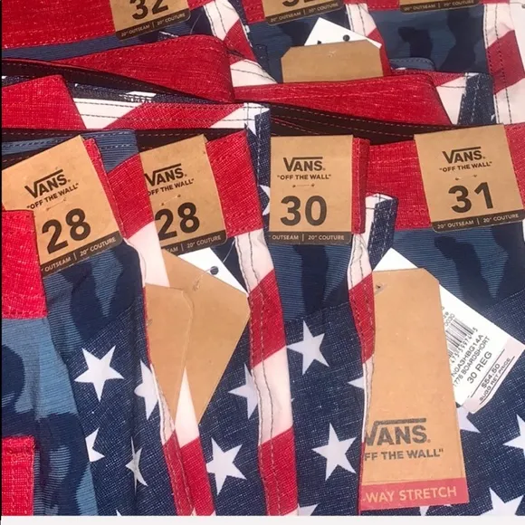 &gt;💙VANPHIBIAN UNSPOT SZ 34 BOARDSHORT IN &amp; OUT WATER POOL🏝️BEACH BRAND NEW VANS