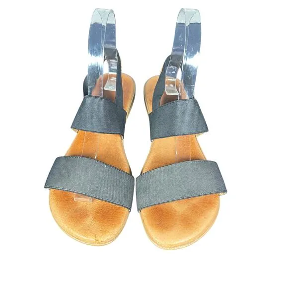 Andre Assous Nigella Featherweights Flat Sandals black elastic and leather sz 9