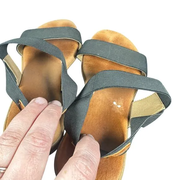 Andre Assous Nigella Featherweights Flat Sandals black elastic and leather sz 9