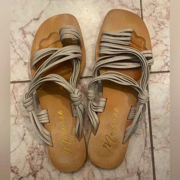 Anthropologie Matisse rogue slide Sandals