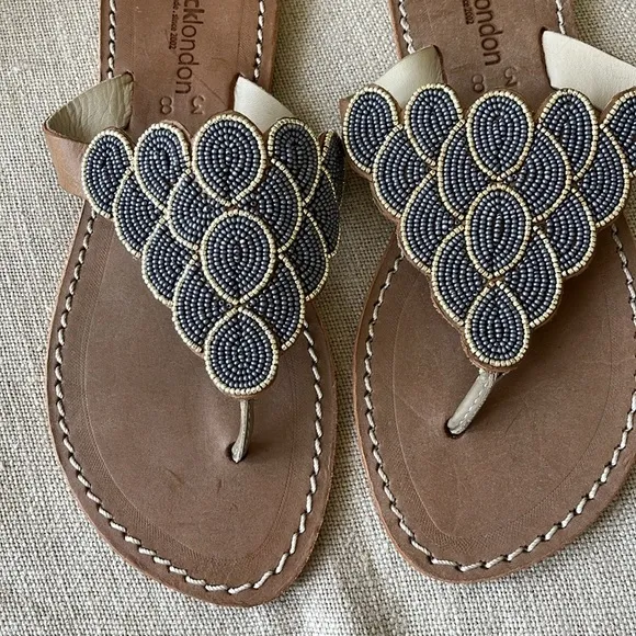 Anthropologie NWT laidback London hand beaded blue gold leather sandal Boho 🌈❤️
