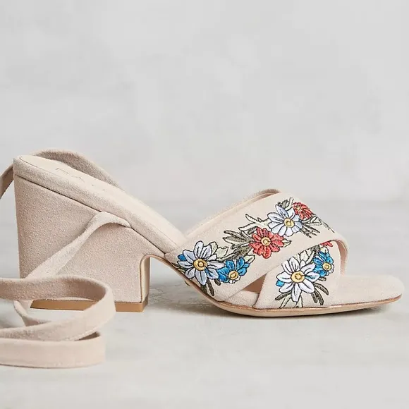 Anthropologie Raye Tan Suede Embroidered Floral Lace Up Heeled Sandals NWOB