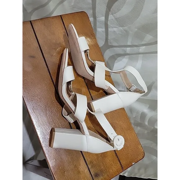 Antonio Melani Cream Ivory Lether Caged Strappy Open Toe Block Heel Sandal - 9.5