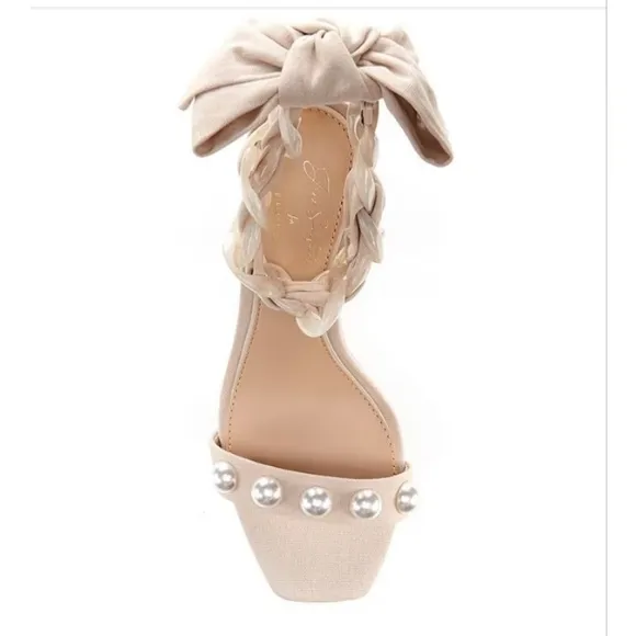 ANTONIO MELANI x Jess Southern Jean Pearl Studded Bow Chain Dress Sandal SZ 8.5