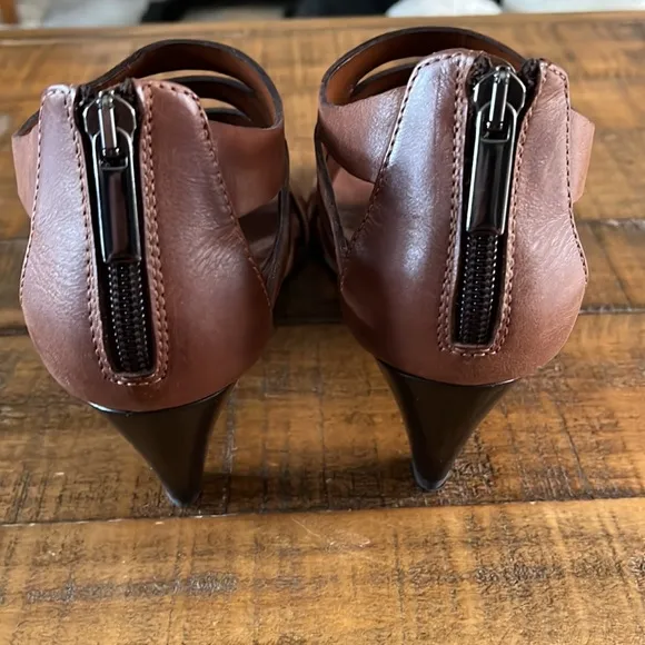 Aquatalia Kaya Heeled Sandal