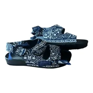 Arizona Love Apache Bandana Print Open Toe Sandals Blue‎ Size 9 New