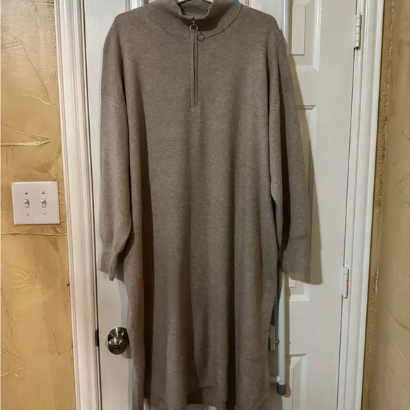 Ava &amp; Viv women’s quarter zip long sleeve mini sweater dress taupe XXL